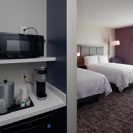 Holiday Inn Express & Suites - Little Rock Downtown, An Ihg Hotel Exterior photo